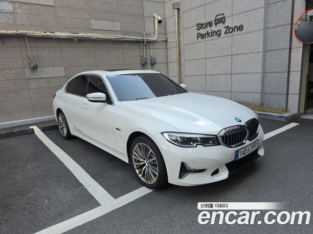 2022 BMW 3-Series, VIN WBA5P7106NFL81041