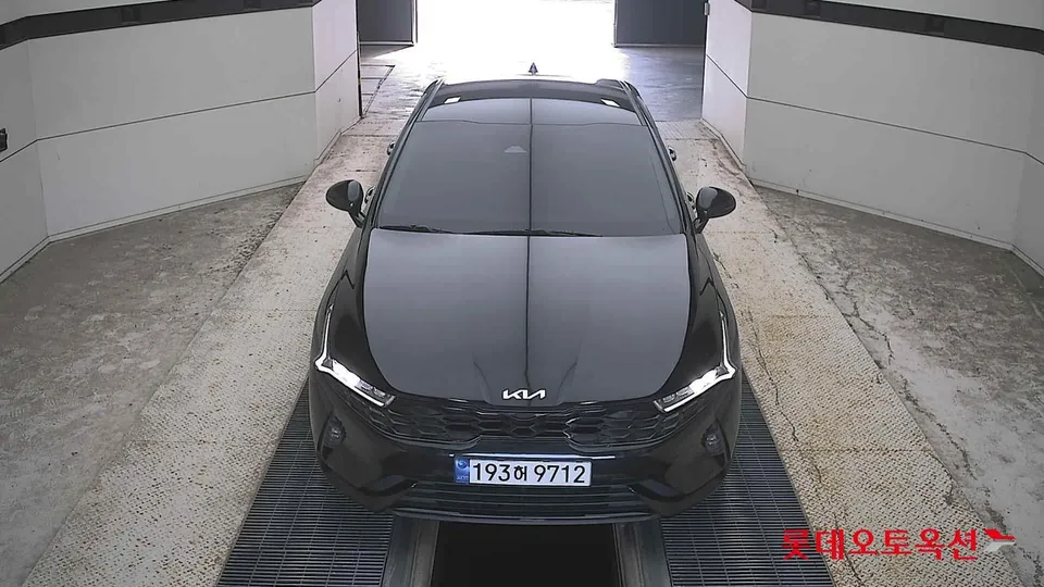 2023 Kia K5, VIN KNAG141JBPA028423