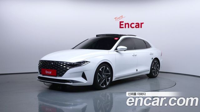 2020 Hyundai Grandeur, VIN KMHF241DBLA324321