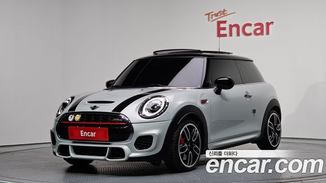 2021 Mini Cooper, VIN WMWXY9104M2N82251