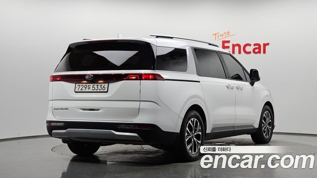 2021 Kia Carnival, VIN KNHNB37BBMS101033