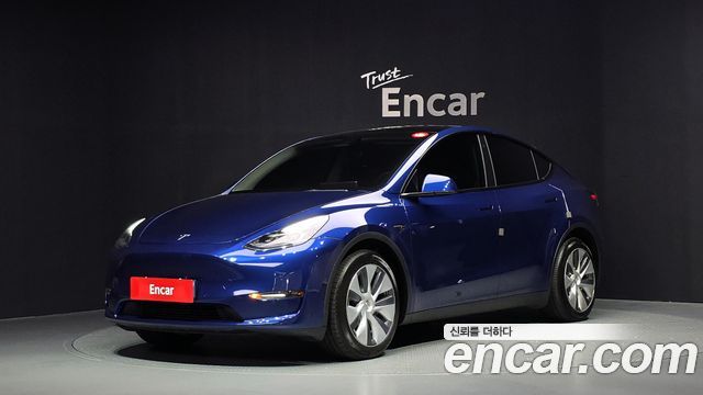 2022 Tesla Model Y, VIN 7SAYGDEE2NF415925