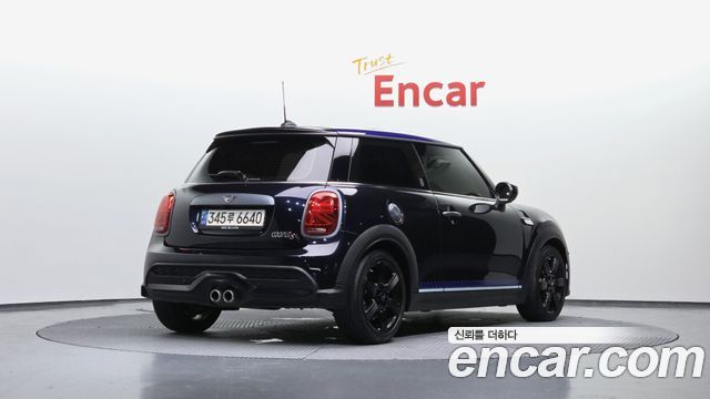 2022 Mini Cooper, VIN WMW61DH01N2R95755