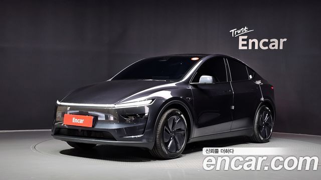 2026 Tesla Model Y, VIN LRWYGCEK3TC494896