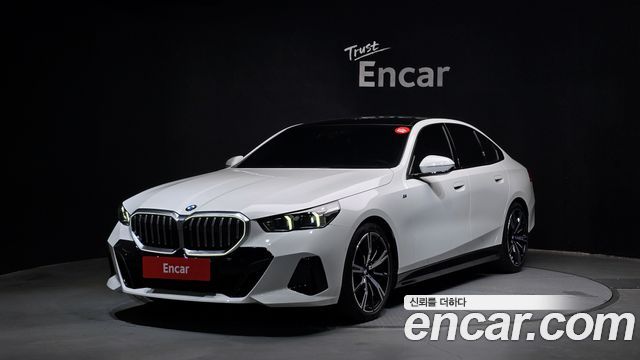 2024 BMW 5-Series, VIN WBA51FJ02RCS62969