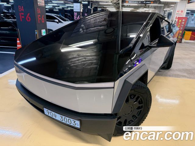 2024 Tesla Cybertruck, VIN 7G2CEHEE7RA012947
