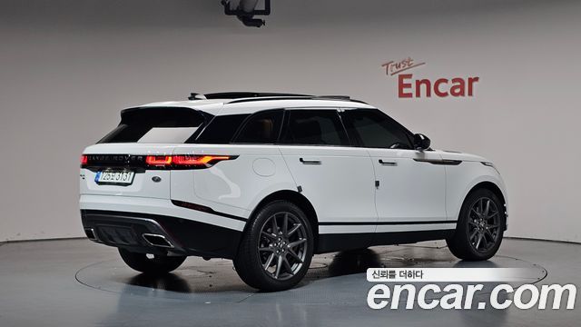 2022 Land Rover Range Rover Velar, VIN SALYA2BU1NA342661
