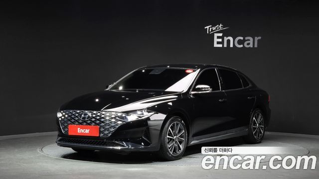 2022 Hyundai Grandeur, VIN KMHF241NBNA449609
