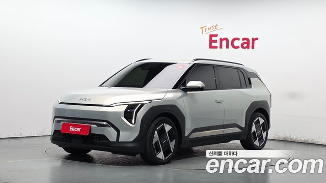2025 Kia EV3, VIN KNAFC81AFSS008248