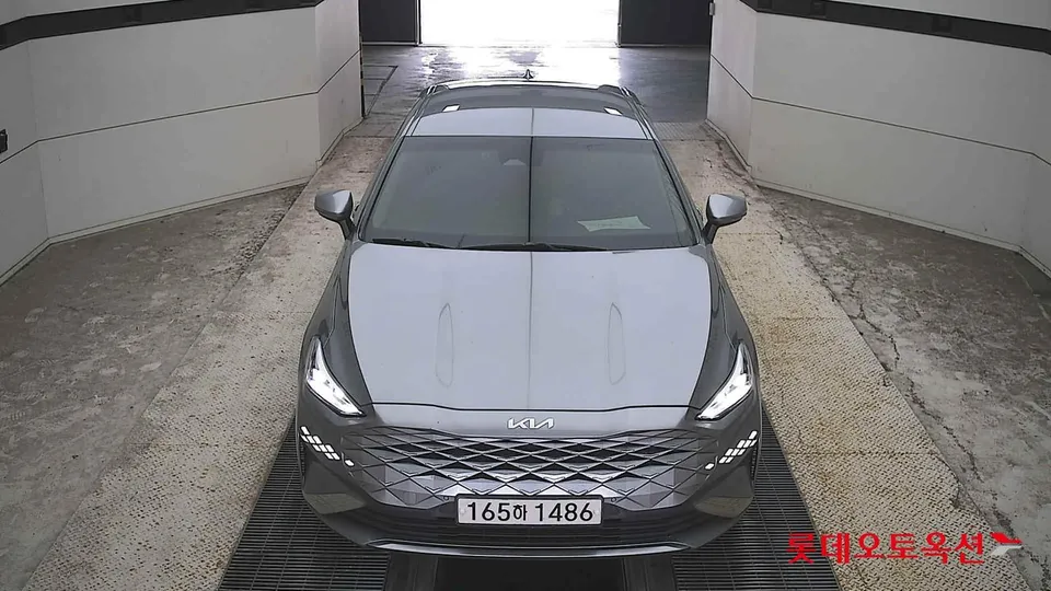 2022 Kia K8, VIN KNAM241FBNA024583