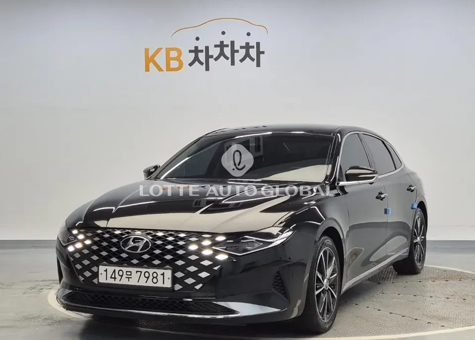 2021 Hyundai Grandeur, VIN KMHF241GBMA428675