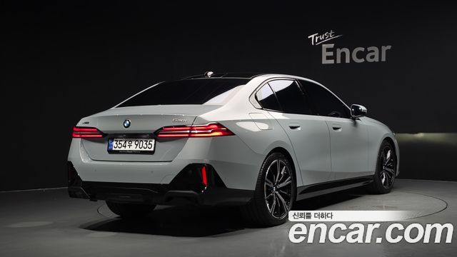 2026 BMW 5-Series, VIN WBA51FJ0XTCW84186