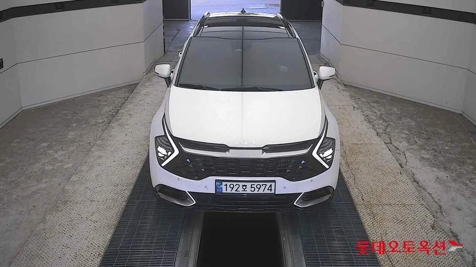 2023 Kia Sportage, VIN KNAPW81GBPK057142