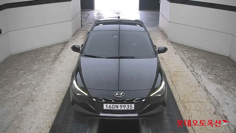 2021 Hyundai Avante, VIN KMHLL41EEMU176480