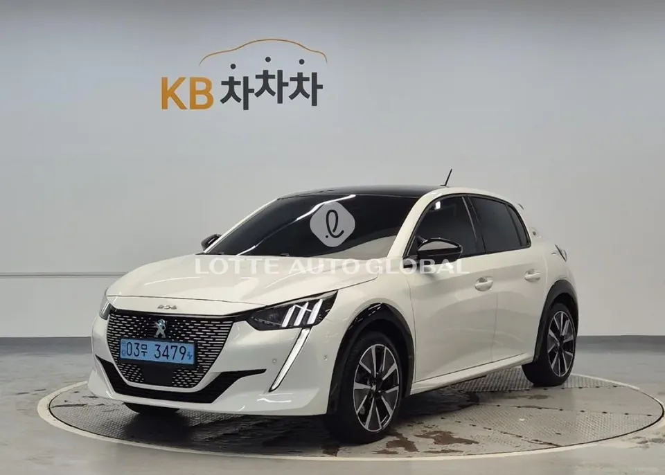 2022 Peugeot 208, VIN VR3UHZKXZNT001060