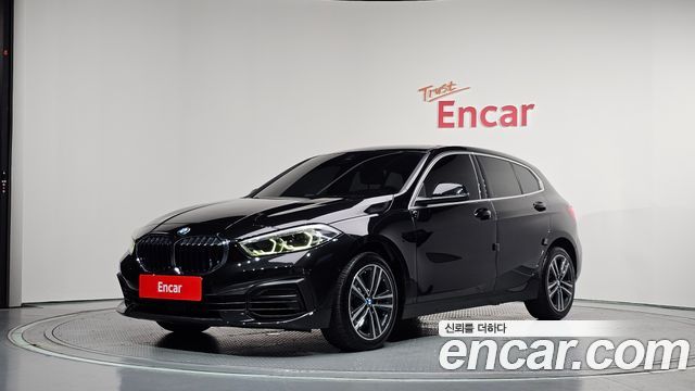 2022 BMW 1-Series, VIN WBA7L7107N7K54815
