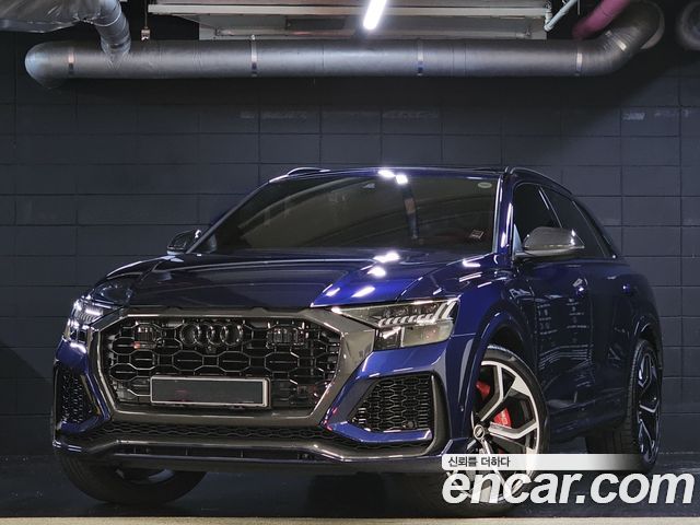 2021 Audi RSQ8, VIN WUAZZZF15MD030274