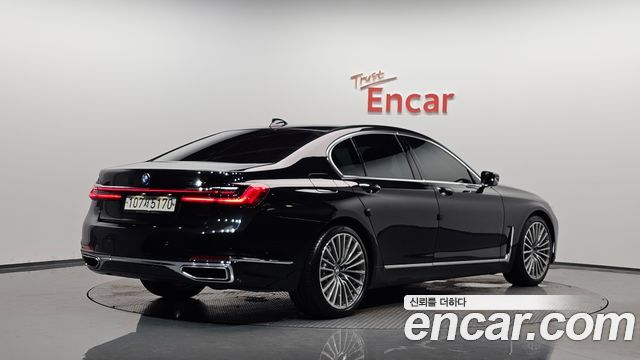 2021 BMW 7-Series, VIN WBA7R2106MCF79871