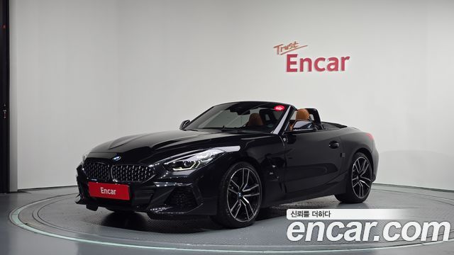 2021 BMW Z4, VIN WBAHF7108MWX36449