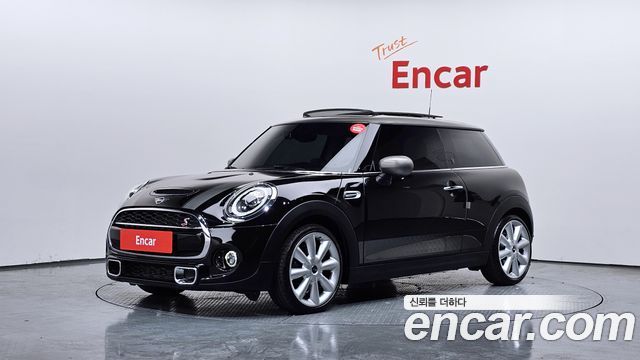 2020 Mini Cooper, VIN WMWXY7108L2N21357