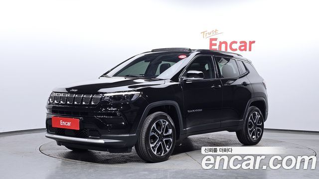 2022 Jeep Compass, VIN 3C4NJDCB0NT179075