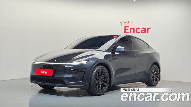 2025 Tesla Model Y, VIN LRWYGCEK8SC101781