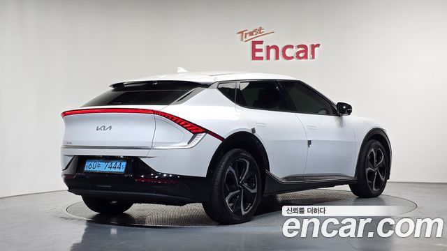 2022 Kia EV6, VIN KNAC381AFNA012219