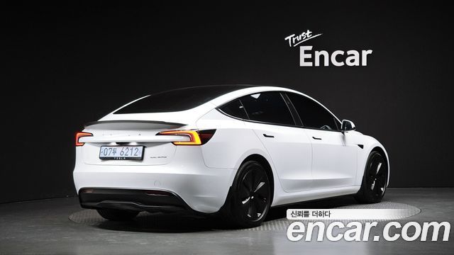 2024 Tesla Model 3, VIN LRW3E7EK8RC163005
