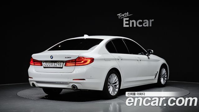 2020 BMW 5-Series, VIN WBAJR5101LCE25025
