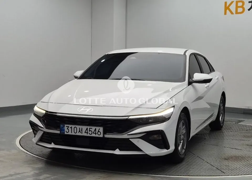 2024 Hyundai Avante, VIN KMHLM41ABRU601180