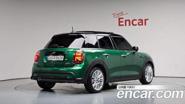 2022 Mini Cooper, VIN WMW41DK03N2R84028
