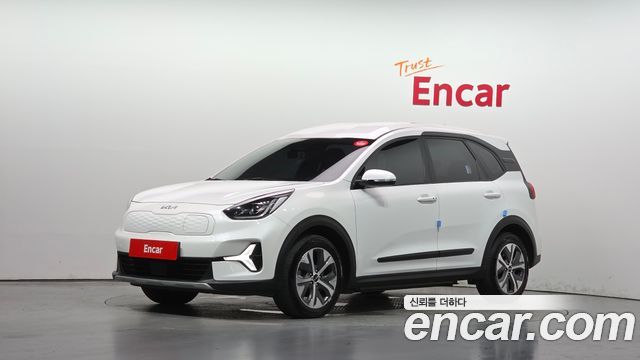 2024 Kia Niro, VIN KNAA281GFRT018410