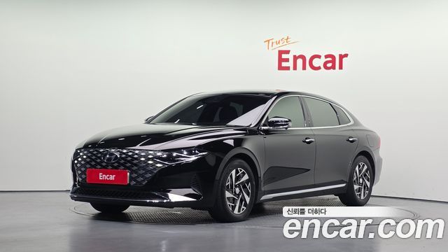 2021 Hyundai Grandeur, VIN KMHF2413BMA107483