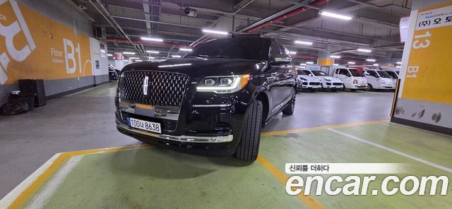 2022 Lincoln Navigator, VIN 5LMJJ3TTXNEL07896