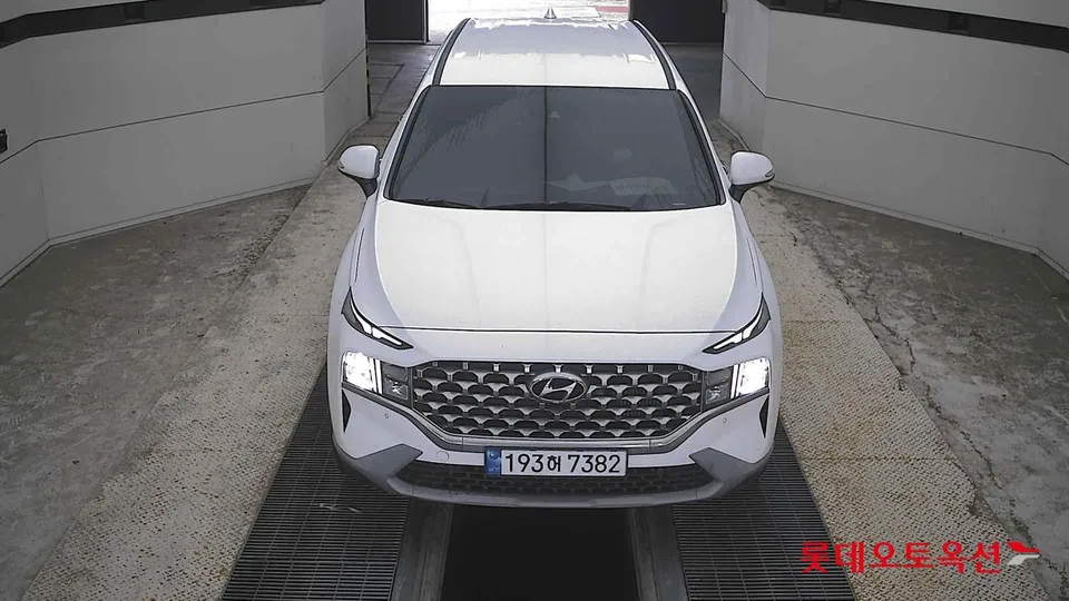 2022 Hyundai Santa Fe, VIN KMHS281HHNU445818