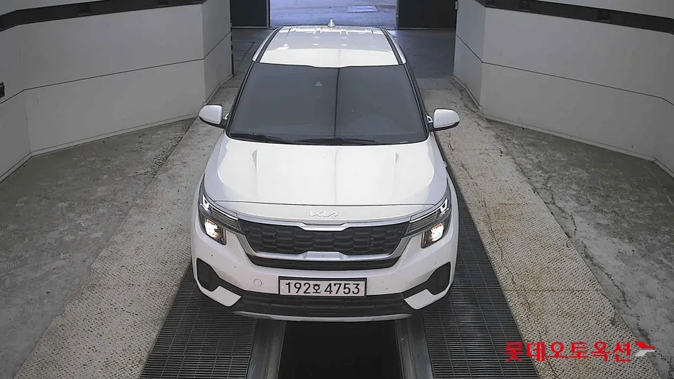 2023 Kia Seltos, VIN KNAEP812GPK364621