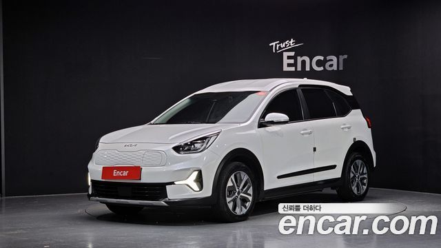 2023 Kia Niro, VIN KNAA281GFPT006796