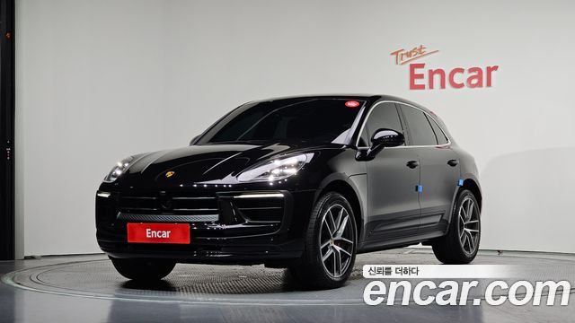 2023 Porsche Macan, VIN WP1AG2958PLB51590