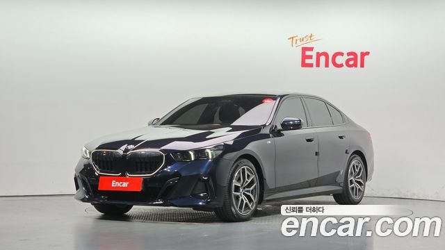 2024 BMW 5-Series, VIN WBA21FJ08RCR01276
