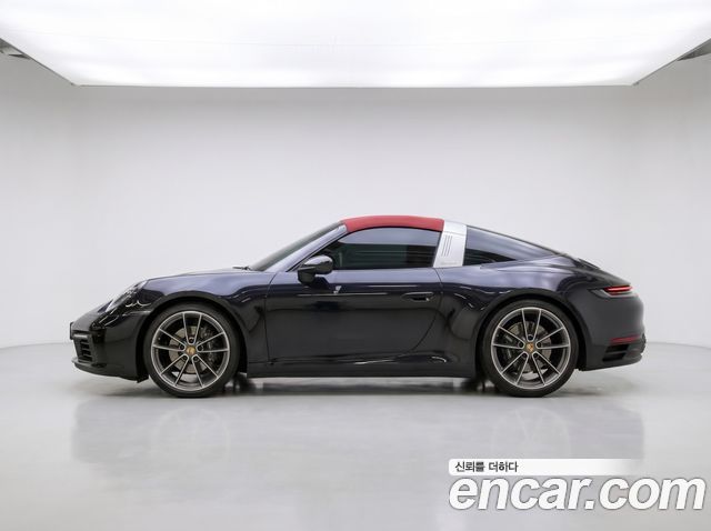 2024 Porsche 911, VIN WP0BA2998RS228218