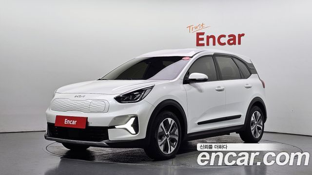 2023 Kia Niro, VIN KNAA281GFPT000532