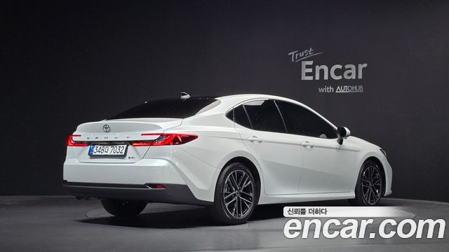 2026 Toyota Camry, VIN JTNAGACK6T3092572