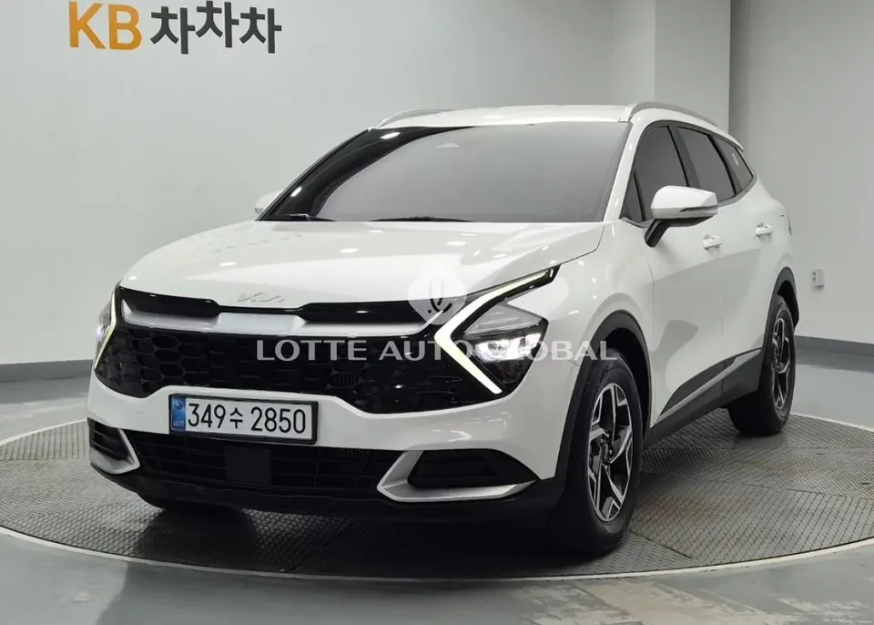 2022 Kia Sportage, VIN KNAPV81CBNK023940