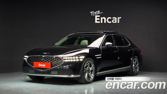 2022 Genesis G90, VIN KMTFA41DBNU007902