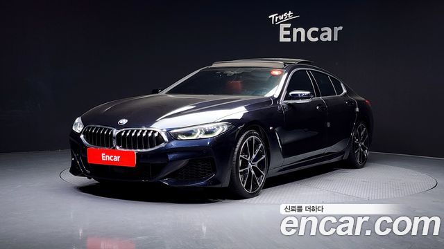 2022 BMW 8-Series, VIN WBAGV4100NCH82344