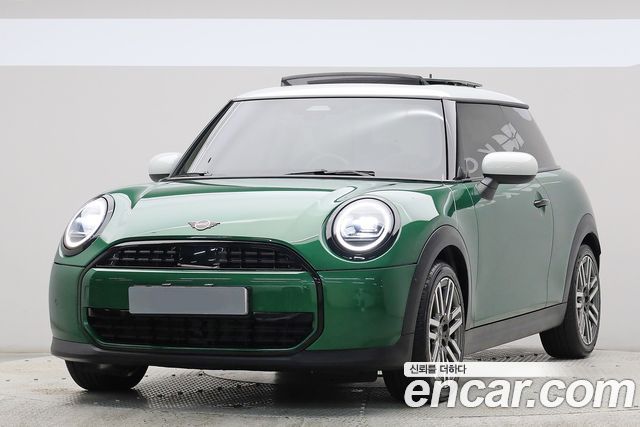 2025 Mini Cooper, VIN WMW81GD05S2W32581