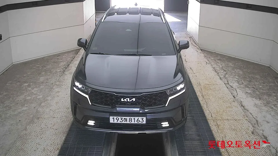 2023 Kia Sorento, VIN KNARH81BGPA177147