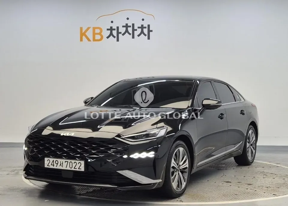 2022 Kia K8, VIN KNAM6411BNA006827