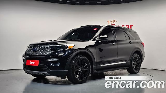 2021 Ford Explorer, VIN 1FMSK8FH4MGB09505