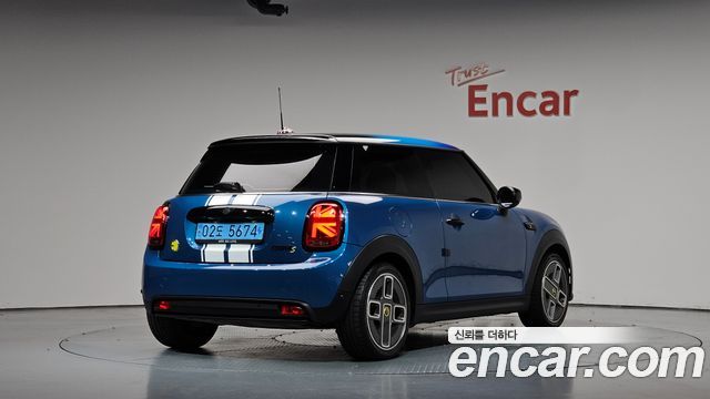 2022 Mini Cooper, VIN WMW11DJ09N2S29714